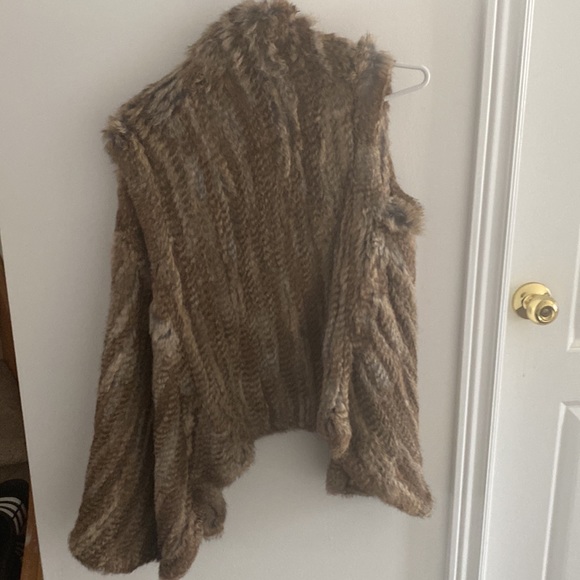 Authentic Fur vest - Picture 3 of 4